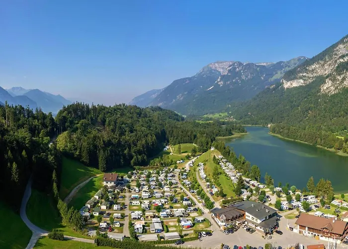 In Tyrol Near Slopes بيت للعطل *